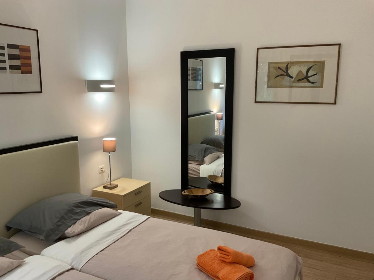 Residence Cala Sultana -Baie Santa Giulia - Rez Jardin 1Ere Ligne 포르토베쉬오 외부 사진