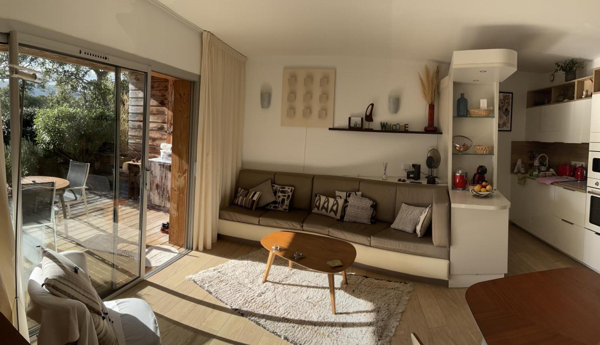 Residence Cala Sultana -Baie Santa Giulia - Rez Jardin 1Ere Ligne 포르토베쉬오 외부 사진